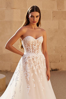 Ivory Sweetheart A Line Corset Sweep Train Wedding Dress with Lace