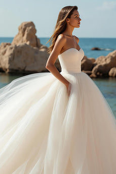 Ivory Ball Gown Tulle Sweetheart Sweep Train Wedding Dress