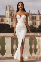 Load image into Gallery viewer, Women Ivory Sweetheart Rehearsal Dinner Dress with Slit Mermaid Satin Engagement Dress