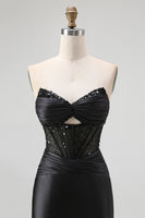 Load image into Gallery viewer, Sparkly Black Mermaid Sweetheart Satin Long Corset Prom Dress with Beading