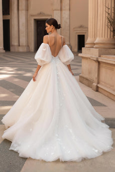 Ivory Spaghetti Straps Tulle Sweep Train Wedding Dress with Lace