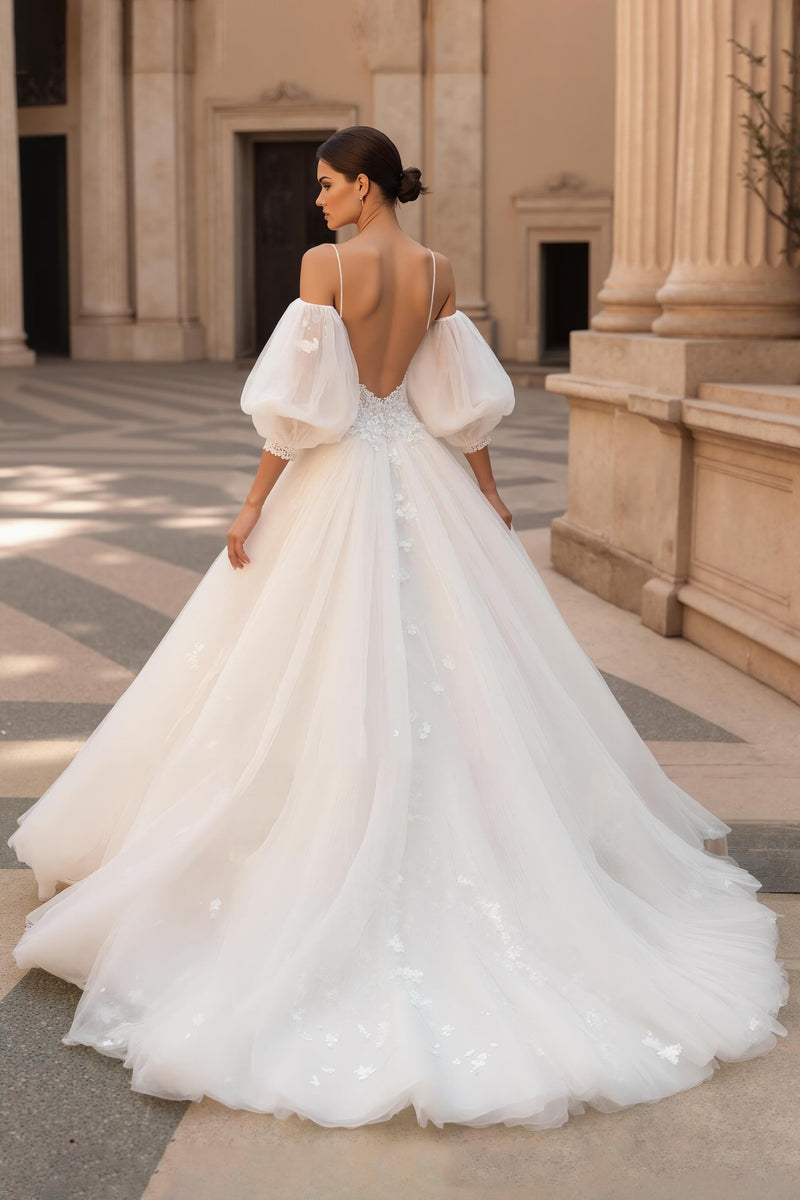 Load image into Gallery viewer, Ivory Spaghetti Straps Tulle Sweep Train Wedding Dress with Lace