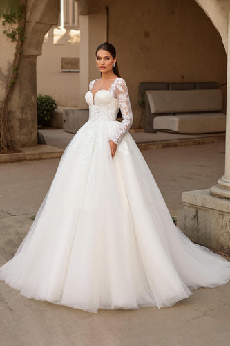 Ivory Tulle Ball Gown Sweep Train Wedding Dress with Sleeves