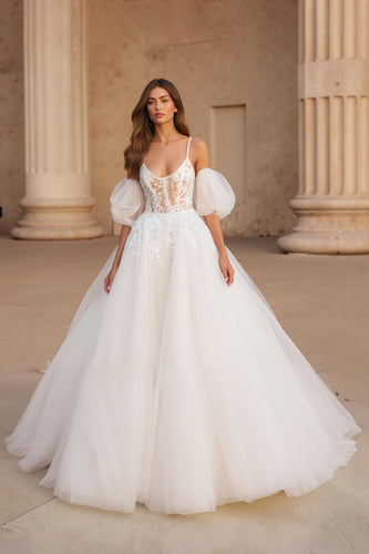 Ivory Spaghetti Straps Ball Gown Sweep Train Wedding Dress with Lace