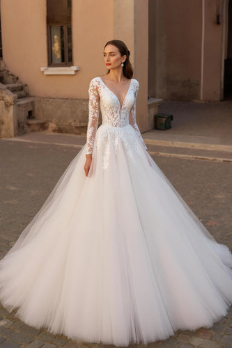 V-Neck Backless Long Sleeves Ivory Wedding Dress with Lace