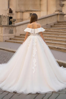 Ruched Ivory A Line Ruffled Sweep Train Wedding Dress with Lace