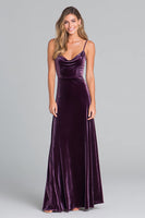 Load image into Gallery viewer, Plum Velvet Spaghetti Straps Sheath Long Holiday Party Dress