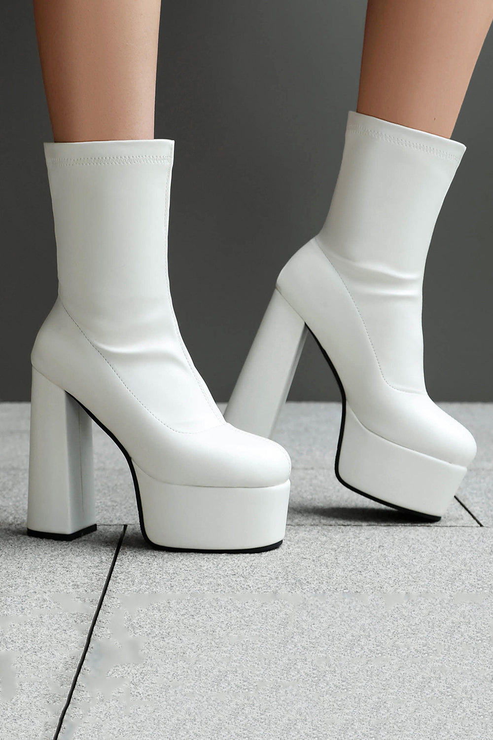 White Go Go Chunky Platform Heeled Ankle Round Toe Boots