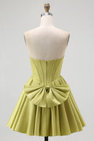 Load image into Gallery viewer, Sparkly Green Satin Sweetheart A-Line Short Prom Dress with Beading
