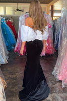 Load image into Gallery viewer, Sparkly Black Strapless Sheath Beaded Long Prom Dress with Slit