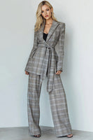 Load image into Gallery viewer, 2 Piece Grey Grid Peak Lapel Business Suits with Sash