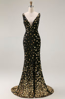 Load image into Gallery viewer, Sparkly Black and Gold Mermaid Sequins Long Mother of the Bride Dress with Slit