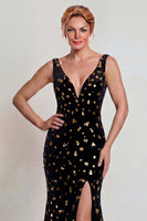 Load image into Gallery viewer, Sparkly Black and Gold Mermaid Sequins Long Mother of the Bride Dress with Slit