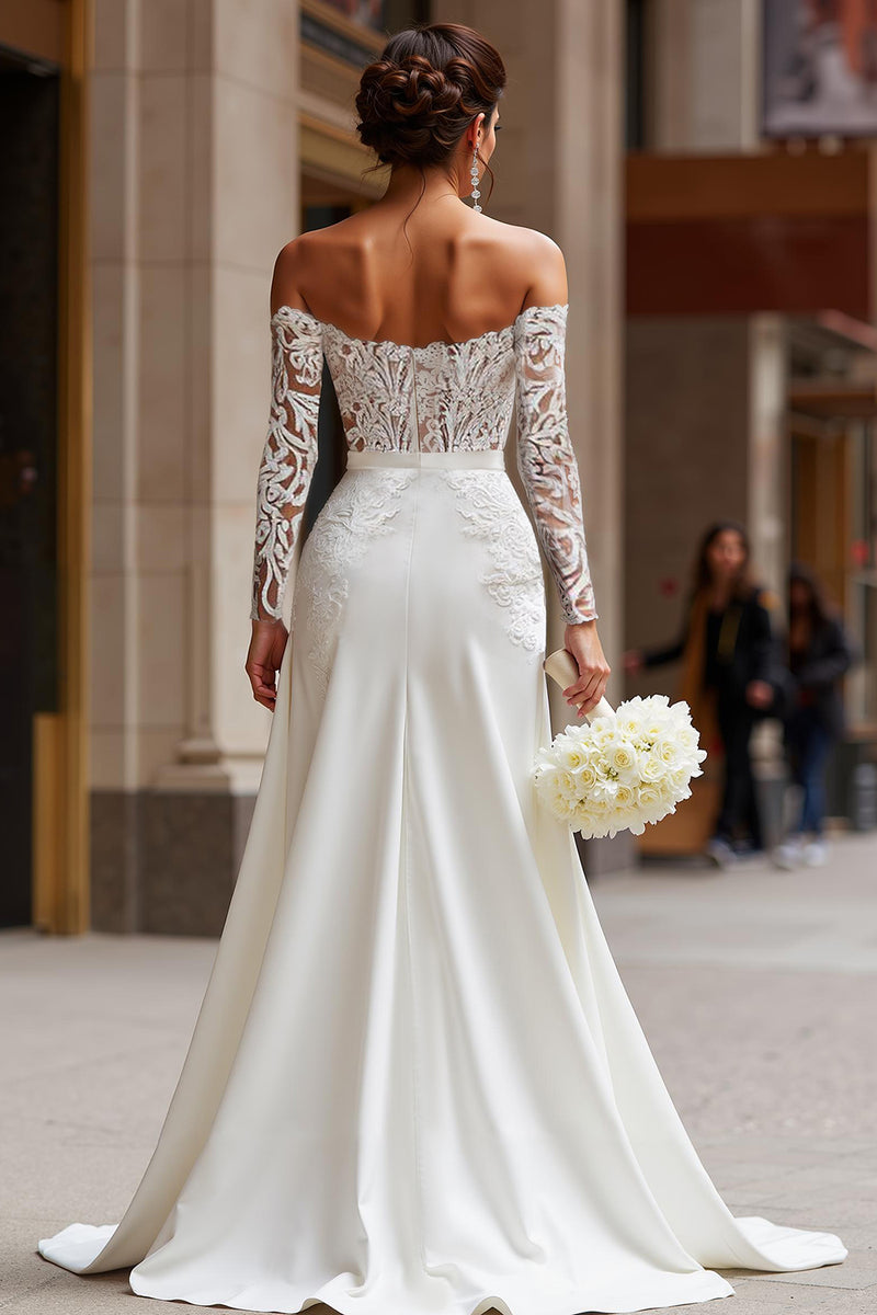 Load image into Gallery viewer, White Appliqued Long Sleeves Lace Bridal Jumpsuits with Detachable Cape
