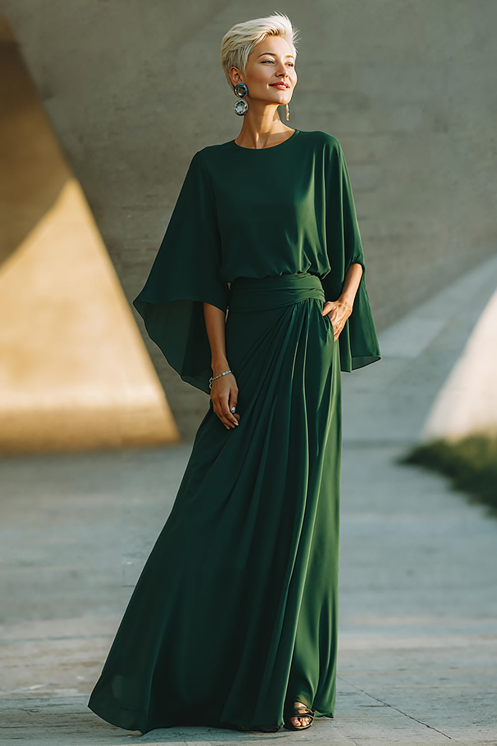 Dark Green Round Neck Flowy Long Mother of the Bride Dress with Pockets