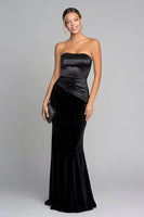 Load image into Gallery viewer, Black Velvet Strapless Mermaid Maxi Formal Dress