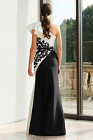 Load image into Gallery viewer, Black and White Patchwork Mermaid Maxi Formal Dress with Appliques