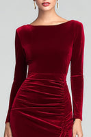 Load image into Gallery viewer, Burgundy Boat Neck Ruched Velvet Long Sleeves Holiday Party Dress