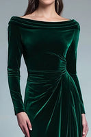 Load image into Gallery viewer, Dark Green Bateau Neck Velvet Long Formal Dress with Sleeves