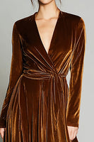 Load image into Gallery viewer, Brown Pleated Velvet A Line Long Sleeves Holiday Party Dress