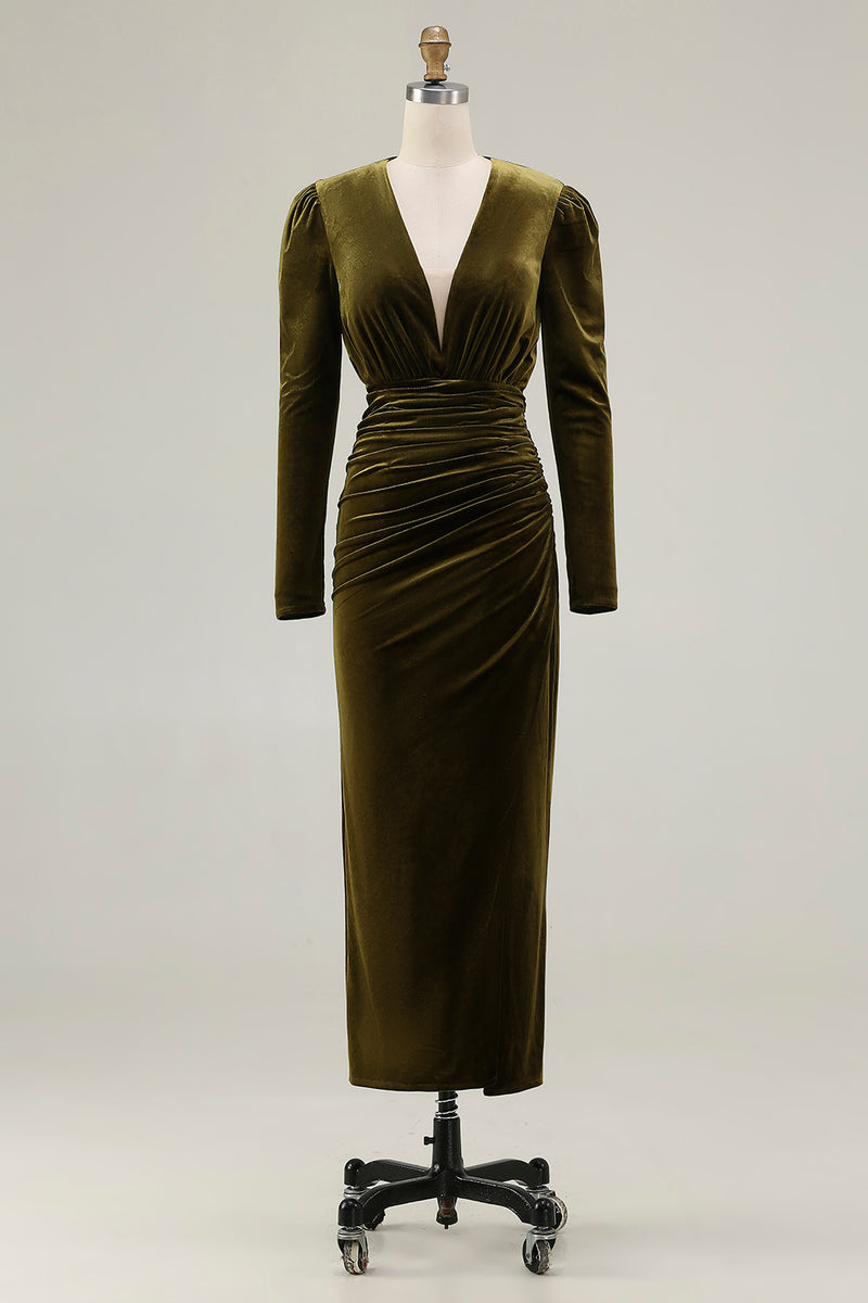 Load image into Gallery viewer, Olive Sheath Deep V-Neck Velvet Long Holiday Party Dress with Sleeves