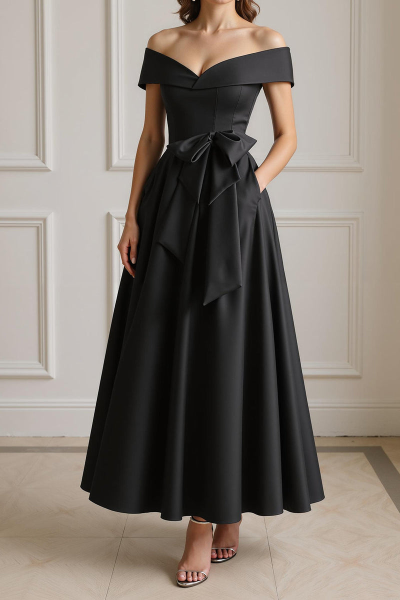 Load image into Gallery viewer, Burgundy A Line Off the Shoulder Long Mother of the Bride Dress with Bow