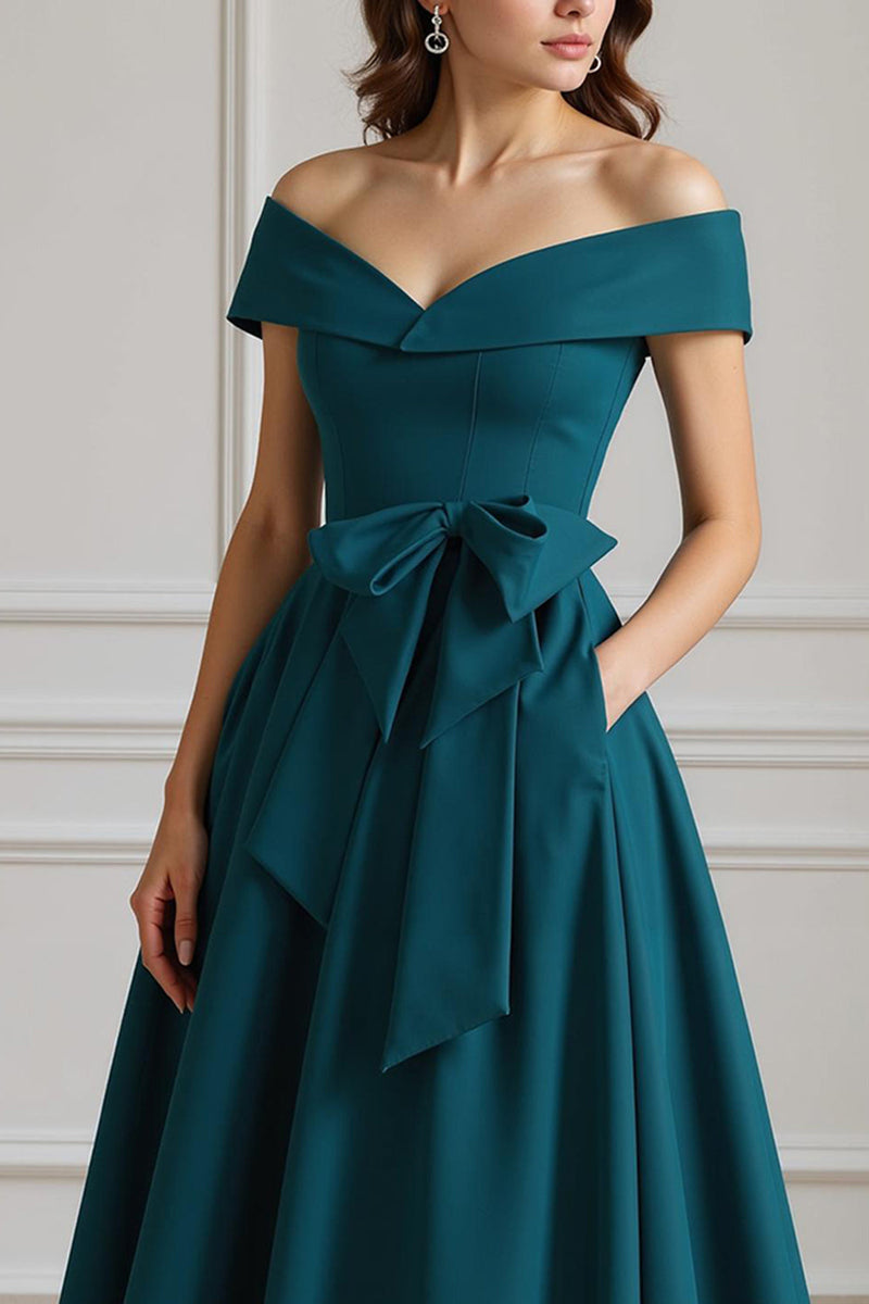 Load image into Gallery viewer, Burgundy A Line Off the Shoulder Long Mother of the Bride Dress with Bow