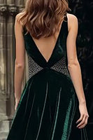Load image into Gallery viewer, Sparkly Dark Green Velvet Beaded Maxi Holiday Party Dress