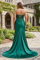 Load image into Gallery viewer, Sparkly Plus Size Dark Green Ruched Satin Mermaid Long Prom Dress with Slit