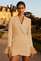 Load image into Gallery viewer, White Peak Lapel Single Breasted Short Blazer Wedding Dress