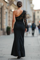 Load image into Gallery viewer, One Shoulder Black Long Mermaid Mother of the Bride Dress with Lace