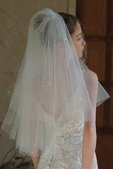 Tulle Ivory Short Bridal Veil with Pearls
