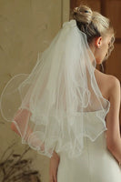 Load image into Gallery viewer, Tulle Ivory Short Bridal Veil