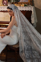 Load image into Gallery viewer, Ivory Tier Long Wedding Lace Veil