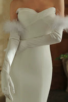Load image into Gallery viewer, Bridal White Gloves with Feathers