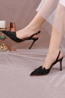Load image into Gallery viewer, Ivory Appliqued Lace Pump Pointed Toe Wedding Heels
