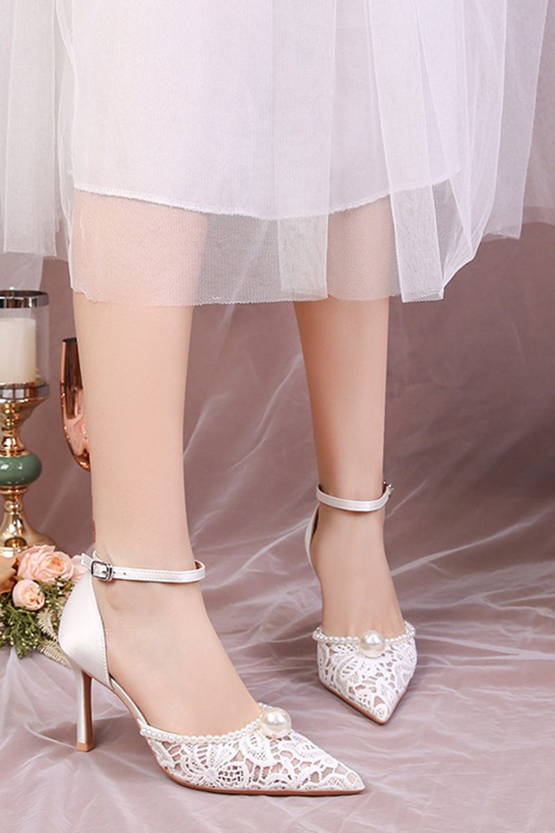 Load image into Gallery viewer, Ivory Lace Pump Point Toe Wedding Stiletto Heels with Pearls