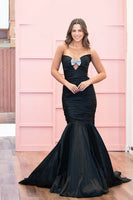 Load image into Gallery viewer, Sparkly Black Strapless Long Mermaid Prom Dress with Keyhole