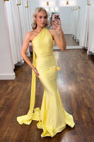 Load image into Gallery viewer, Yellow Mermaid Satin One Shoulder Long Prom Dress with Cape