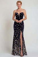 Load image into Gallery viewer, Sparkly Black Silver Strapless Sequins Long Mother of the Bride Dress with Slit