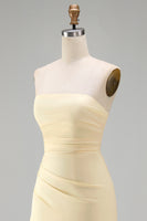 Load image into Gallery viewer, Light Yellow Strapless Ruffled Satin Sheath Long Formal Dress with Slit