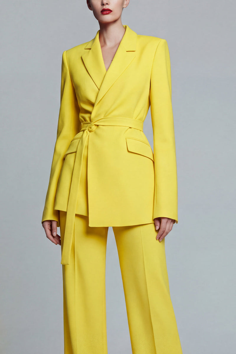 Load image into Gallery viewer, 2 Piece Yellow Slim Fit Notched Lapel Prom Suits with Sash