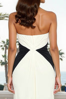 Load image into Gallery viewer, Black and White Halter Neck Ruched Sheath Long Formal Dress