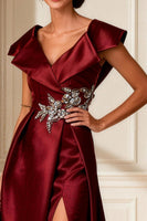 Load image into Gallery viewer, Sparkly A Line Burgundy V-Neck Long Mother of the Bride Dress with Slit