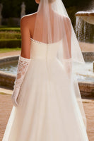 Load image into Gallery viewer, Ivory Tulle Strapless A Line Sweep Train Beaded Wedding Dress