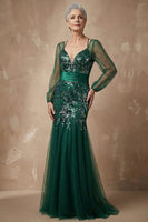 Load image into Gallery viewer, Sparkly Plus Size Mermaid Dark Green Floral Appliqued Long Sleeves Mother of the Bride Dress