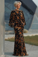 Load image into Gallery viewer, Floral Brown Boat Neck Sheath Long Mother of the Bride Dress with Pockets