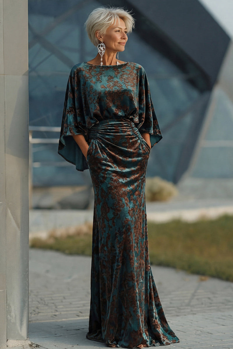 Load image into Gallery viewer, Floral Dark Green Sheath Velvet Boat Neck Long Mother of the Bride Dress with Pockets