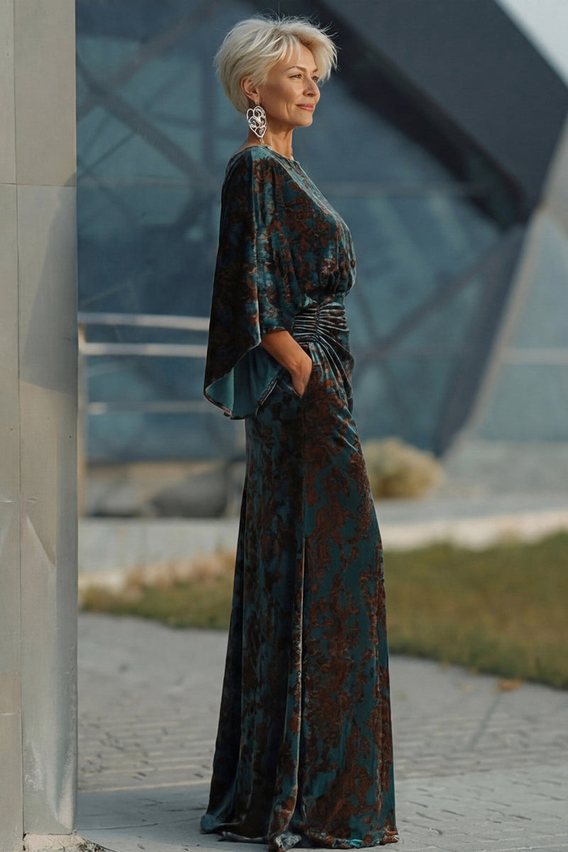 Load image into Gallery viewer, Floral Dark Green Sheath Velvet Boat Neck Long Mother of the Bride Dress with Pockets