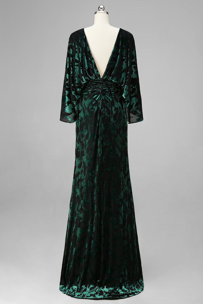 Load image into Gallery viewer, Floral Peacock Blue Boat Neck Velvet Sheath Long Mother of the Bride Dress with Pockets